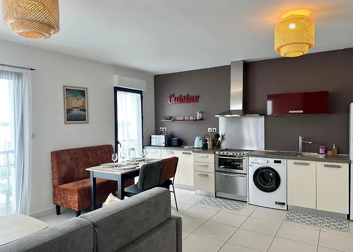 Ღ Le Bergen - Parking, Balcon Calme Et Cosy, Wifi * La Rochelle (Charente-Maritime)