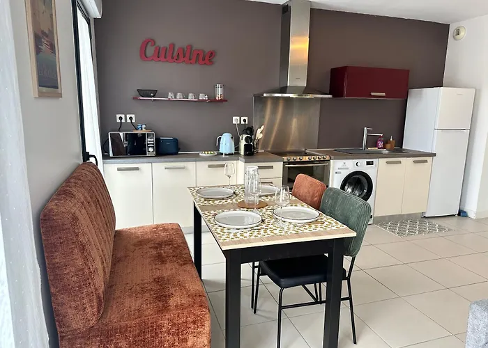 ღ Le Bergen - Parking, Balcon Calme Et Cosy, Wifi * La Rochelle (Charente-Maritime)